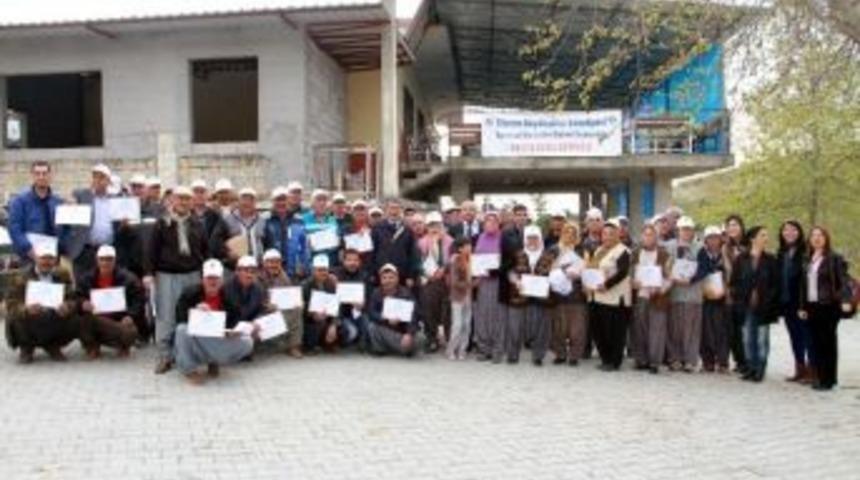 B&uuml;y&uuml;kşehir Belediyesi, &Uuml;reticiye &lsquo;modern Yetiştiricilik&rsquo; Eğitimi Verdi