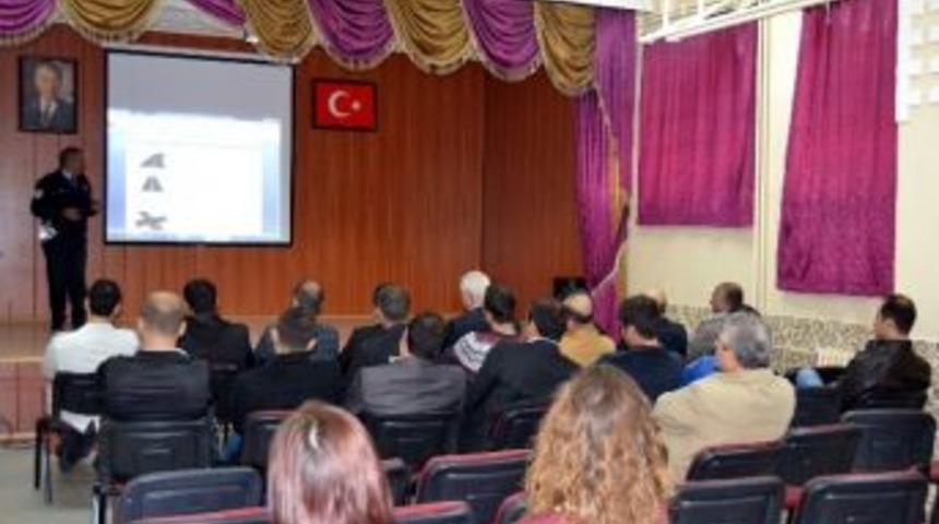 Kulu&rsquo;da Direksiyon Sınavında G&ouml;rev Alacaklara Seminer