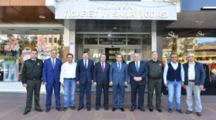 Vali Türker Alanya’da Stk’ları Ziyaret Etti