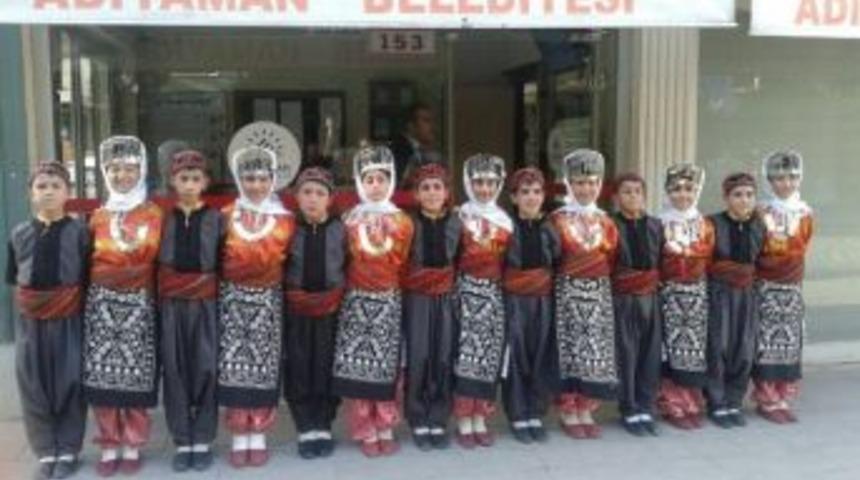 Adıyaman Belediyesi Halk Oyunları Ekibi Türkiye Finallerinde