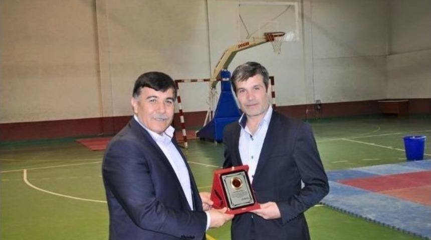 120 Sporcu Emet&rsquo;te Bir Araya Geldi