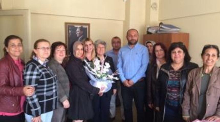 Ak Parti S&ouml;ke Kadın Kollarından Avukatlar G&uuml;n&uuml; Kutlaması