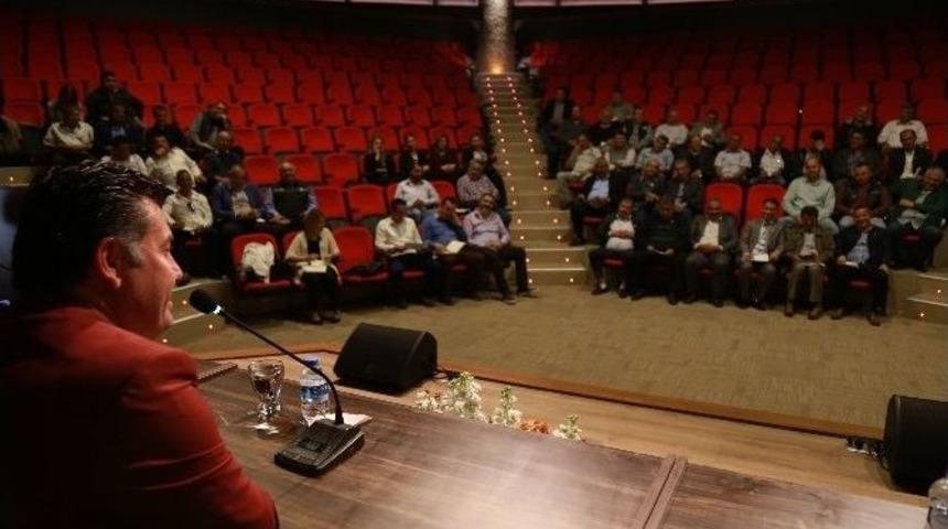 Başkan Muhtarlarla Bir Araya Geldi