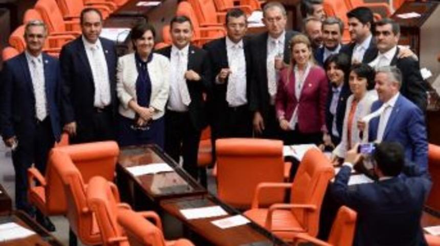 Chp&rsquo;li Vekillerden Otizmlilere Destek