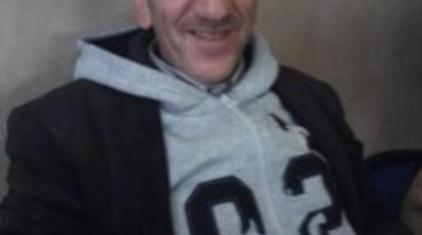 Akhisarlı Marangoz Yol Kenarında Ölü Bulundu