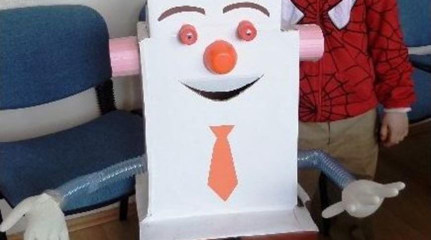 Minik Mucitler Yarıştı