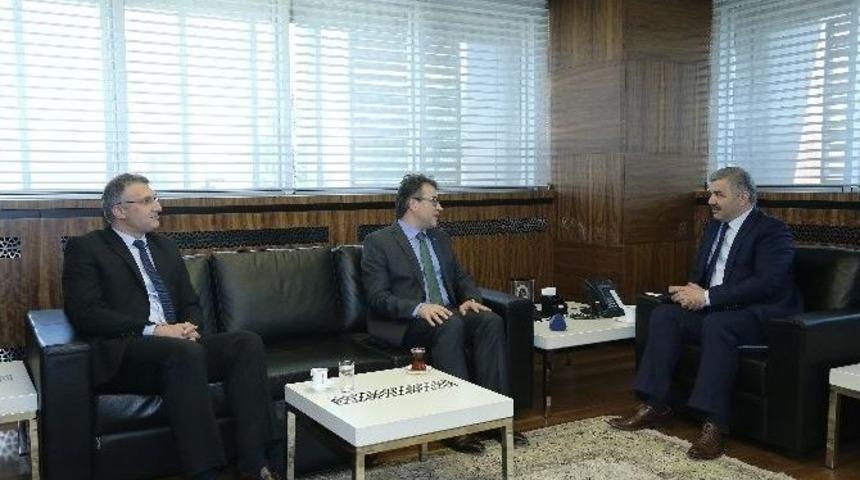 T&uuml;bitak Heyeti Başkan &Ccedil;elik&rsquo;i Ziyaret Etti