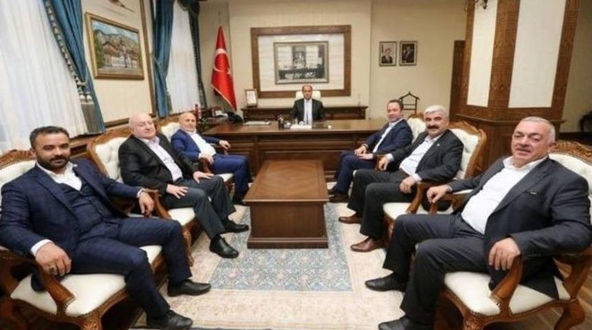 Meclis Başkanlarından Vali &Ccedil;omaktekin&rsquo;e Ziyaret