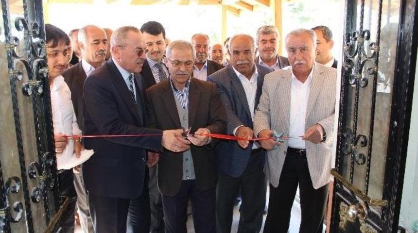 Samsat&rsquo;ta Yurt &Ouml;ğrencileri Yararına Kermes D&uuml;zenlendi