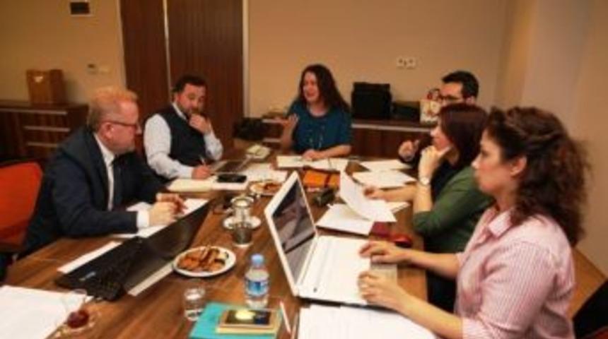 Belediyelerin K&uuml;t&uuml;phane Hizmetleri Bursa&rsquo;da Tartışılacak