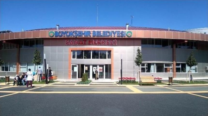 Sanat Merkezi&rsquo;nde &Ccedil;ocuklara &Ouml;zel Kurslar