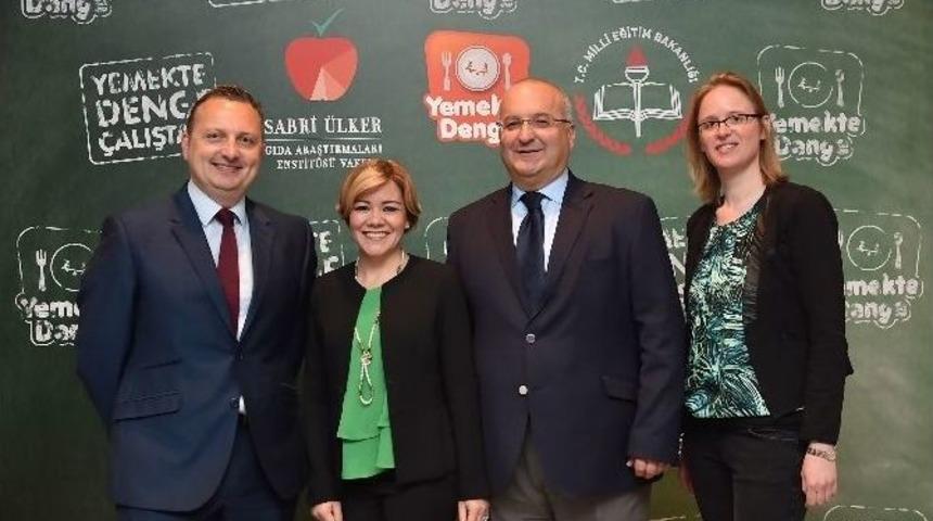 Sabri &Uuml;lker Vakfı, Yemekte Denge Eğitim Projesi Kapsamında İlk &Ccedil;alıştay&rsquo;ını Ger&ccedil;ekleştirdi