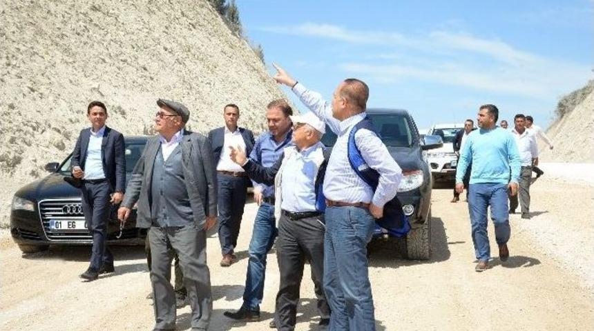 Ceyhan-sarımazı Yoluna Ayta&ccedil; Durak &Ouml;vg&uuml;s&uuml;