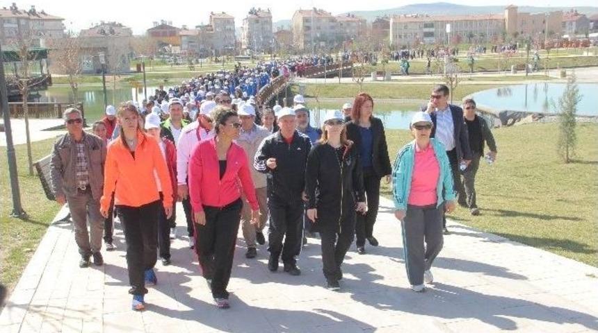 Elazığ&rsquo;da &lsquo;herkes İ&ccedil;in Spor Ve Sağlık&rsquo; Projesinin A&ccedil;ılışı Yapıldı