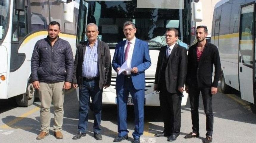 İzmir’de 7 Bin Servis Aracı, Araç Takip Sistemine Geçiyor