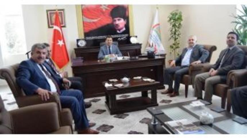 Yalova Gıda Tarım Ve Hayvancılık M&uuml;d&uuml;r&uuml;&rsquo;nden Altuner&rsquo;e Ziyaret