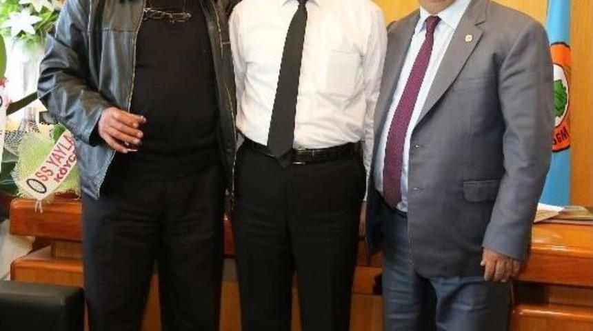 Baştuğ &Ccedil;elik&rsquo;i Ziyaret Etti