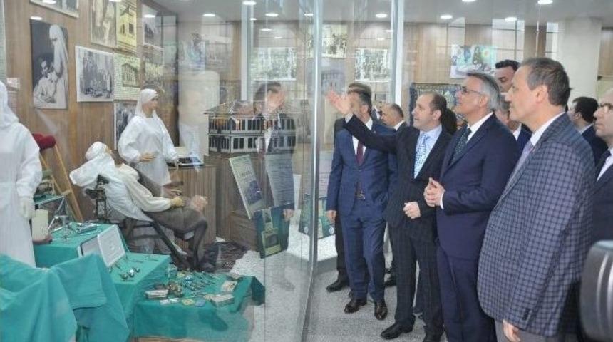 Hastanede &ldquo;tarihe Yolculuk&rdquo;