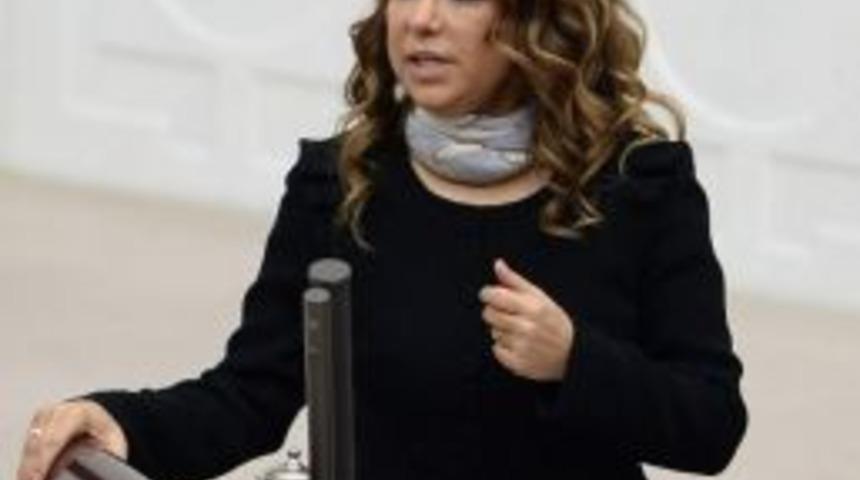 Ak Partili Kadın Milletvekili En&ccedil;&rsquo;ten Kılı&ccedil;daroğlu&rsquo;na Sert Tepki: