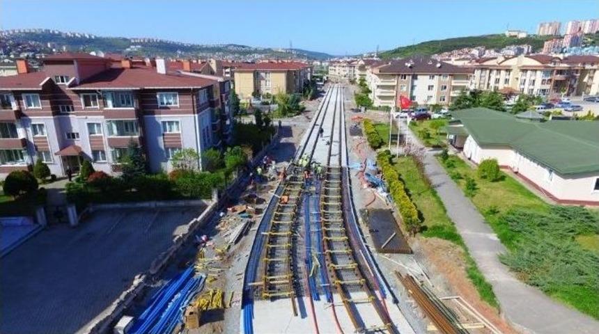 Ak&ccedil;aray&rsquo;da &Ccedil;ift Y&ouml;nl&uuml; 200 Metre Ray D&ouml;şendi