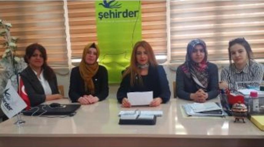 Şehirderli Hanımlardan Kılı&ccedil;daroğlu&rsquo;na Tepki