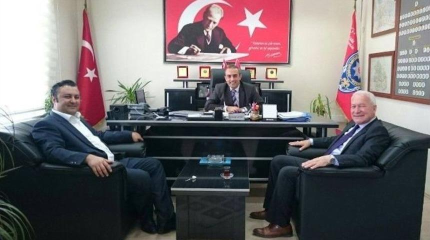 Başkan Yılmaz Belediyeleri Ziyaret Etti