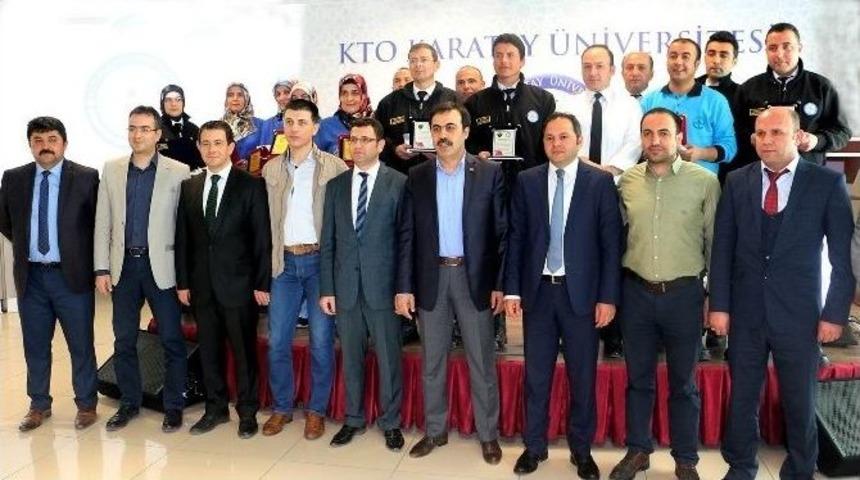 Kto Karatay &Uuml;niversitesi Personeli &Ouml;d&uuml;llendirildi