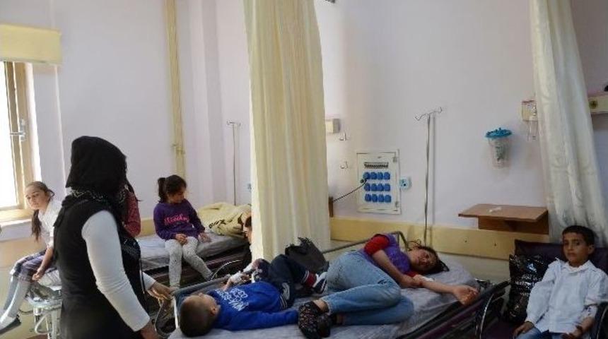 Adıyaman&rsquo;da 26 &Ouml;ğrenci Zehirlendi