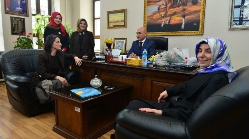 Korkut, &ldquo;kadın, Sol Ve Feminizmin İnsafına Terk Edilemez&rdquo;