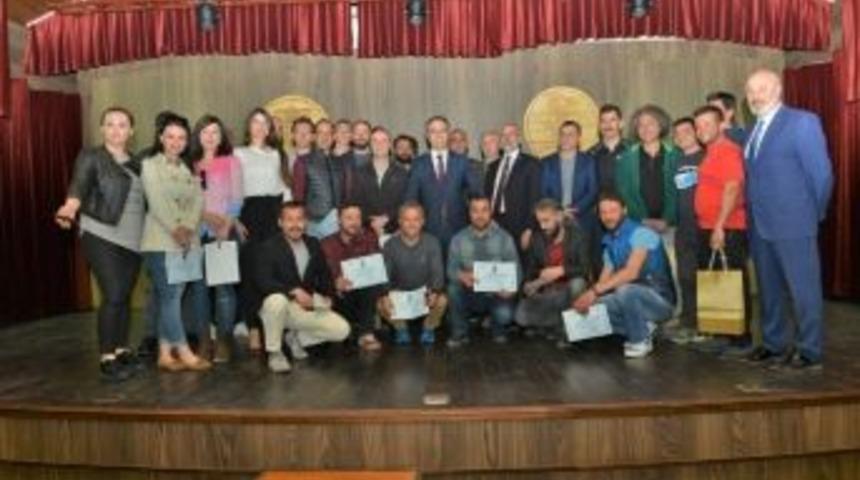 Yama&ccedil; Paraş&uuml;t&ccedil;&uuml;leri Sertifikalarını Aldı