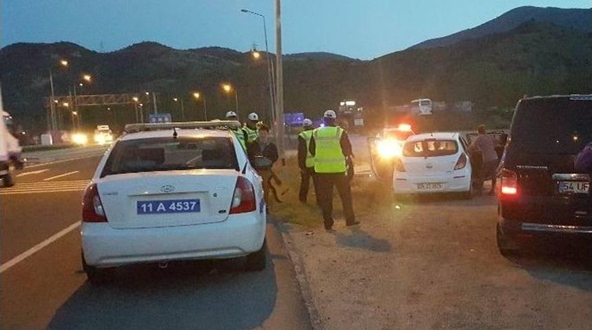 Pamukova&rsquo;dan Bilecik&rsquo;e Kadar Sahte Para Veren Aracı Takip Etti