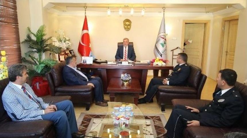 Akyazı Emniyetinden Başkan Akcan&rsquo;a Ziyaret