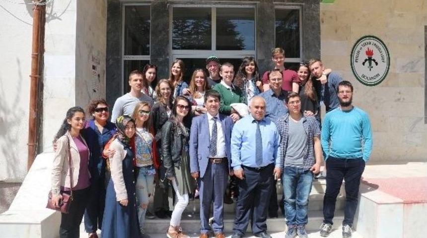 Kaymakam Akpay Slovakyalı Gençleri Ağırladı