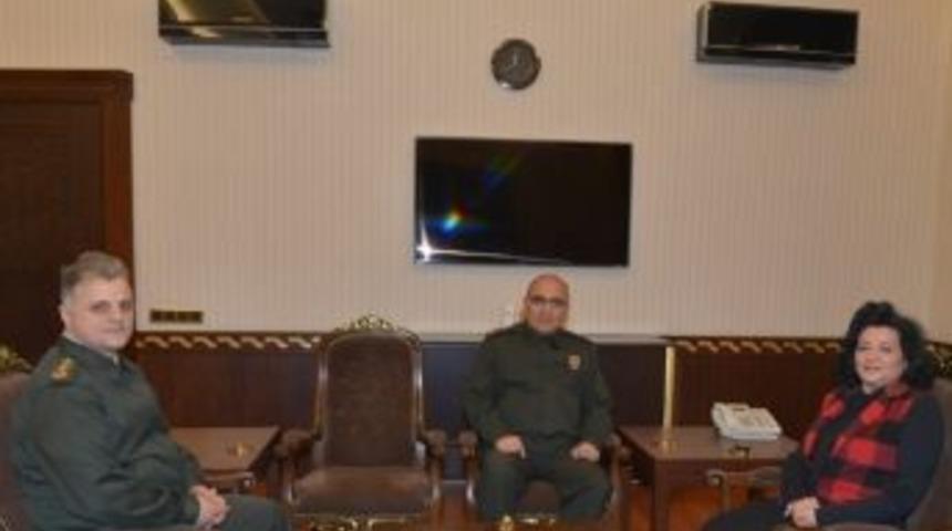 Tümgeneral Özkara, Vali Civelek’i Ziyaret Etti