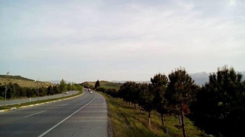 Başkan Zolan&rsquo;dan G&ouml;r&uuml;nt&uuml; Kirliliğine Neşter