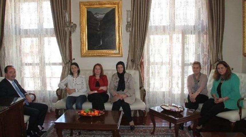 Sofya Belediye Başkanı&rsquo;ndan G&uuml;rkan&rsquo;a Davet Mektubu