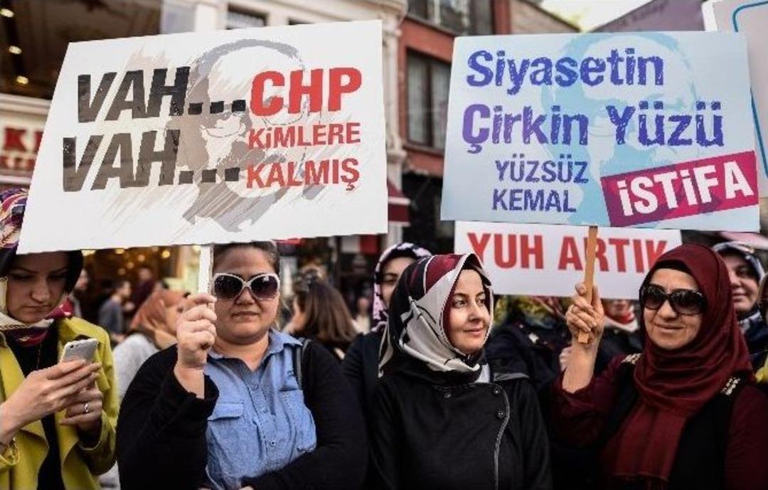 Ak Partili Kadınlar Chp Lideri Kılı&ccedil;daroğlu&rsquo;nu Protesto Etti