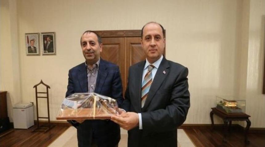 Yedaş Genel M&uuml;d&uuml;r&uuml; T&uuml;rkoğlu&rsquo;ndan Vali &Ccedil;omaktekin&rsquo;e Zyaret