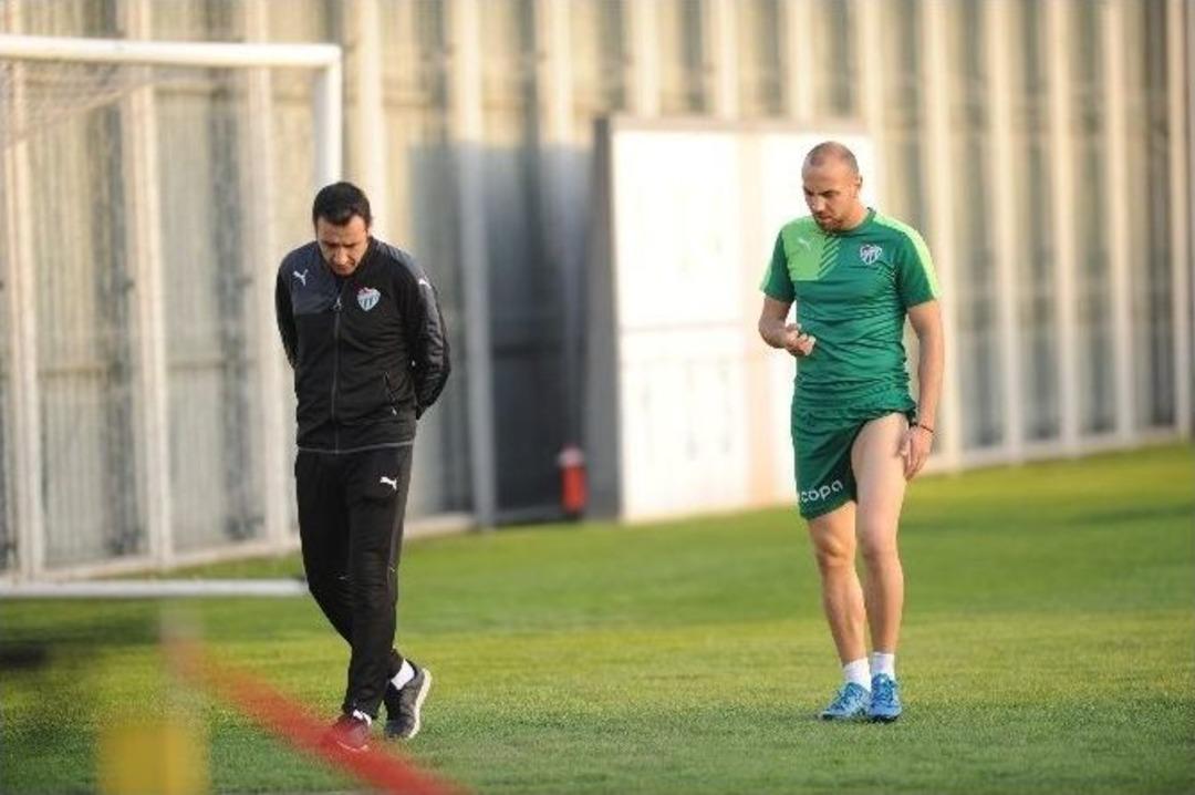 Bursaspor&rsquo;da Sercan Yıldırım Antrenmanı Yarıda Bıraktı