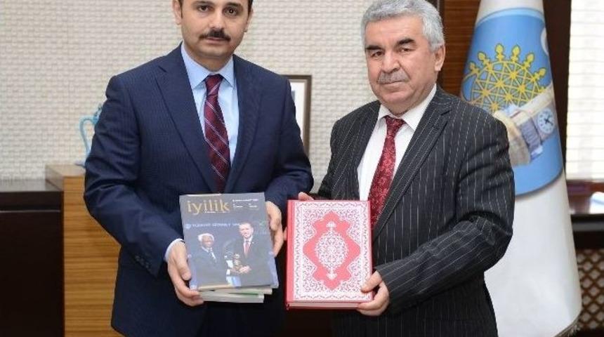 M&uuml;ft&uuml; Akın&rsquo;dan Başkan K&uuml;lc&uuml;&rsquo;ye Ziyaret