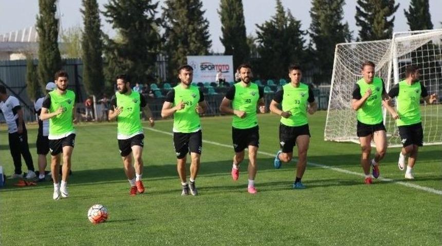 Cihat Arslan Takımından Memnun