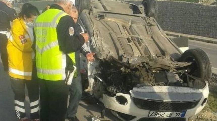 Otomobil Takla Attı: 3 Yaralı