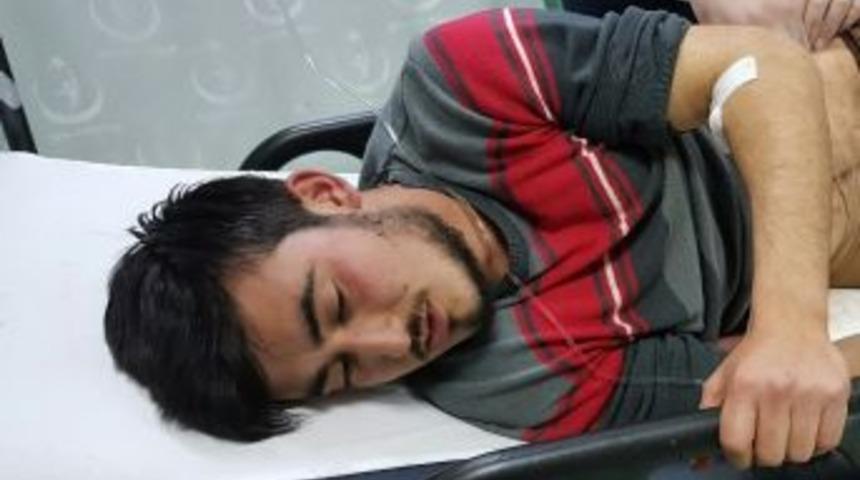 Pazarcıların Kavgasını Ayırırken Bı&ccedil;aklandı