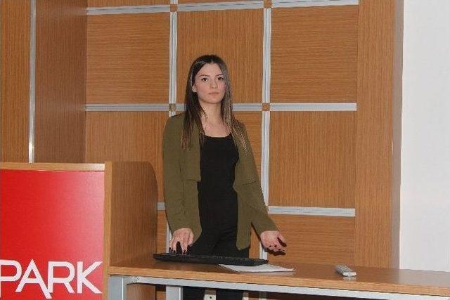 Elazığ’da, Okul Öncesi Dönemde Beslenme Bozuklukları Semineri Verildi