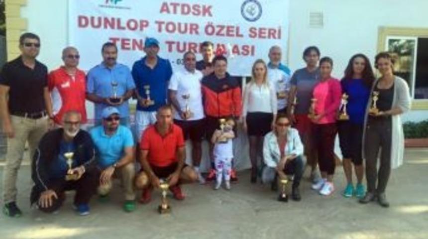 Seny&ouml;r Kupaları Sahiplerini Buldu