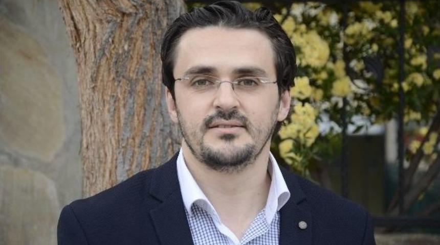 Erkan Doğan: "sağlıkta Sosyal Medya Etkin Kullanılmalı"