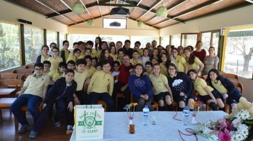 Başak Koleji, Ayı Yogi&rsquo;ye Hayat Veren Nazif Uslu&rsquo;yu Ağırladı