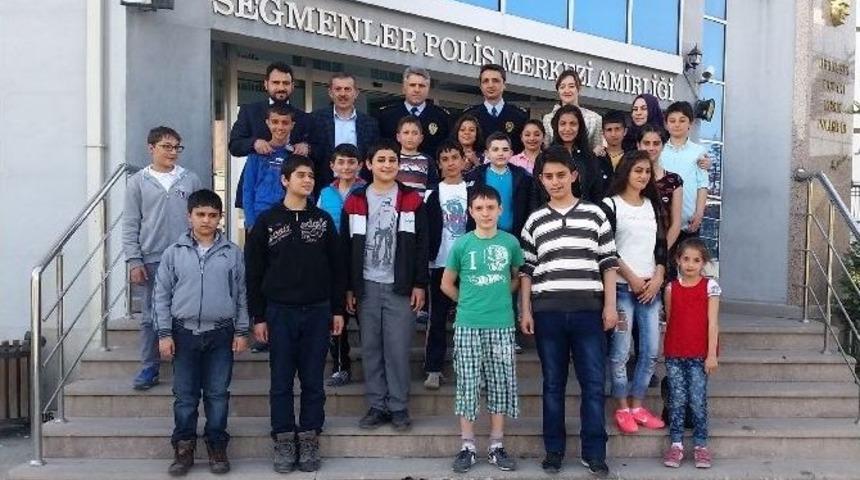 Altındağlı Çocuklardan Polis Amcalarına Moral
