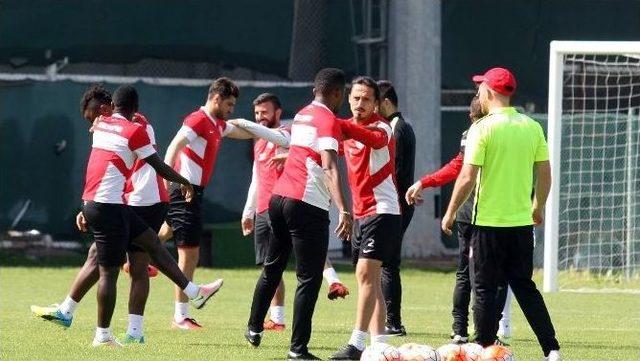 Antalyaspor’da Hedef Üç Puan