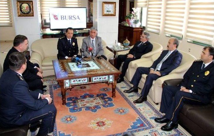 Şehit Polisler Mezarı Başında Anıldı G1